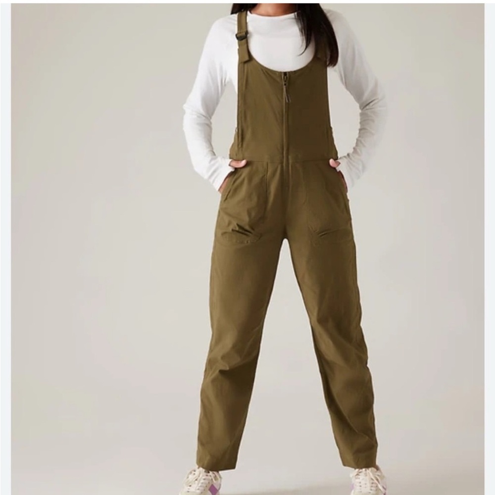 Athleta Girl Size XS/6 Olive Green Overalls